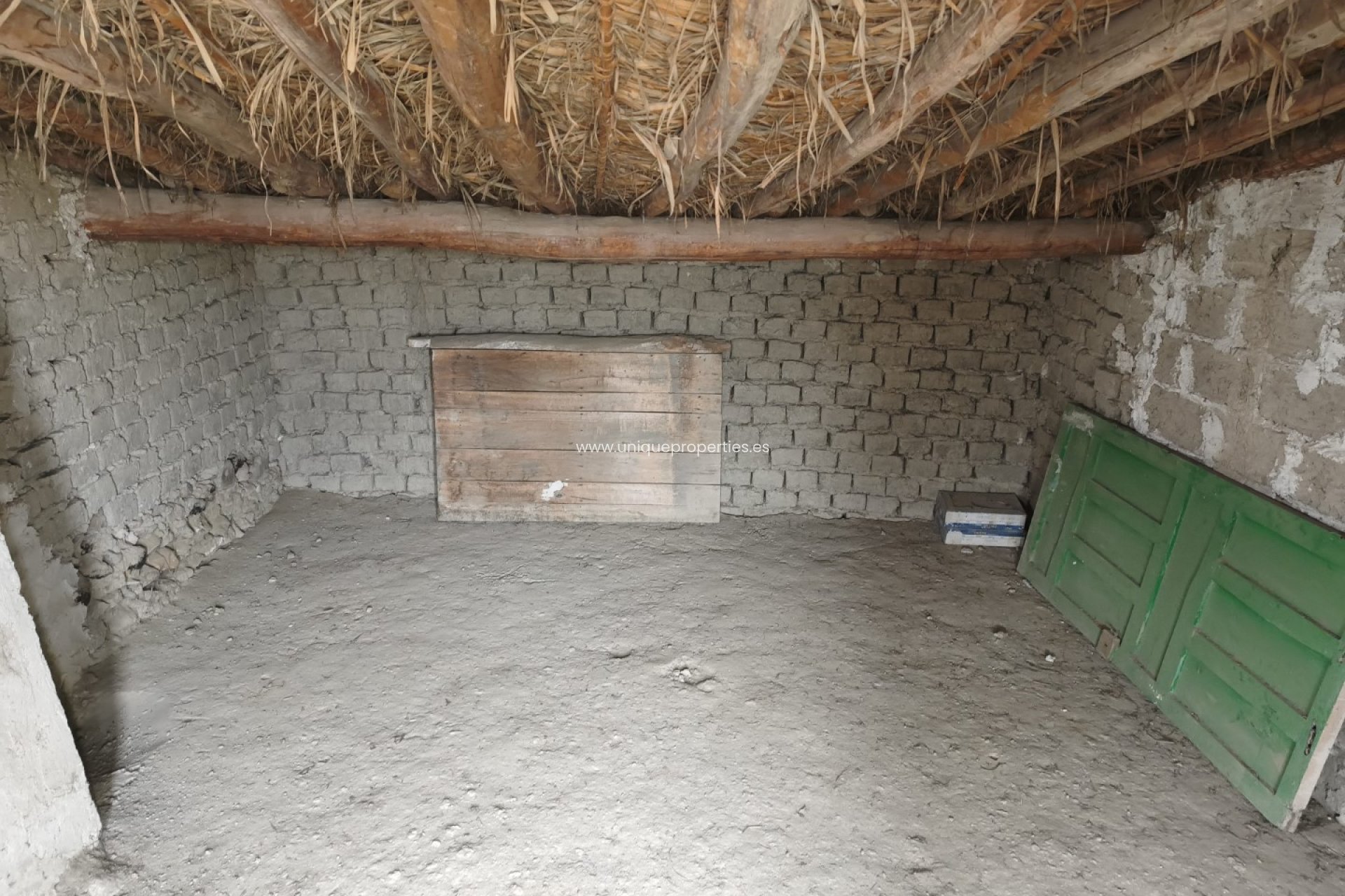 Reventa - Cave House -
Caniles