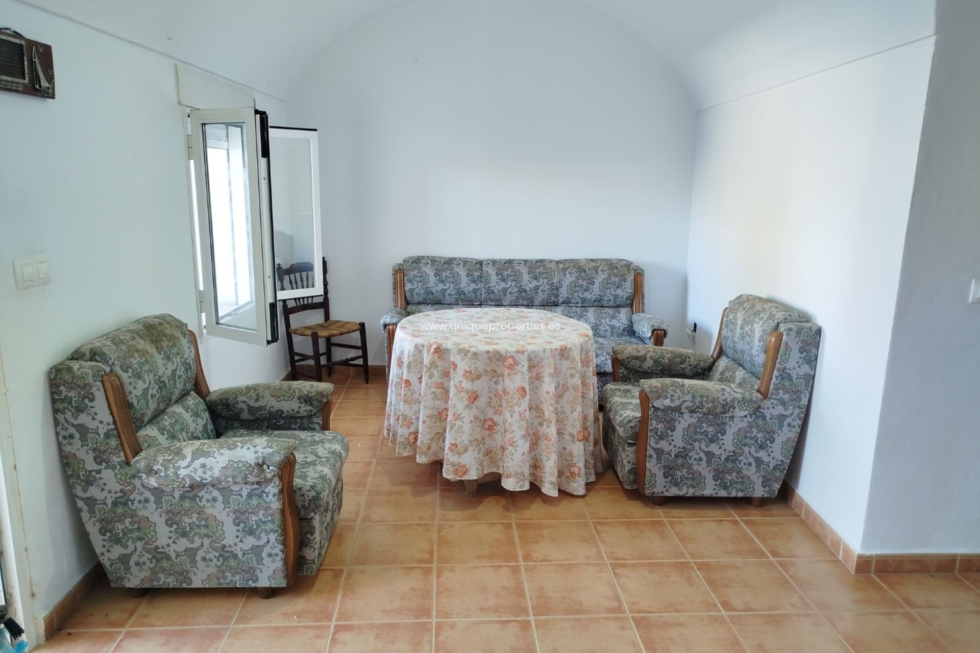 Reventa - Cave House -
Cullar de Baza