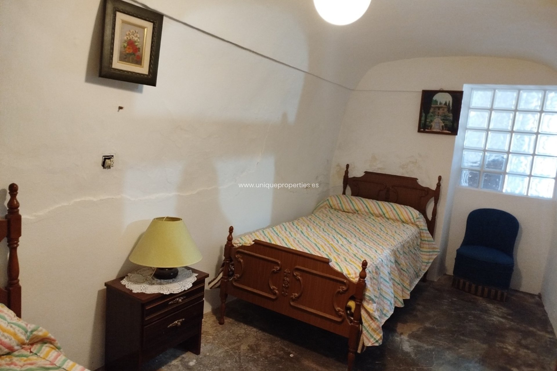 Reventa - Cave House -
Cullar de Baza