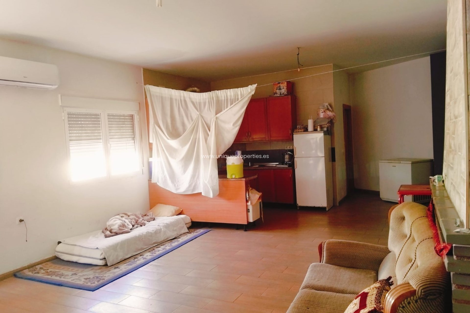 Reventa - Cave House -
Huescar