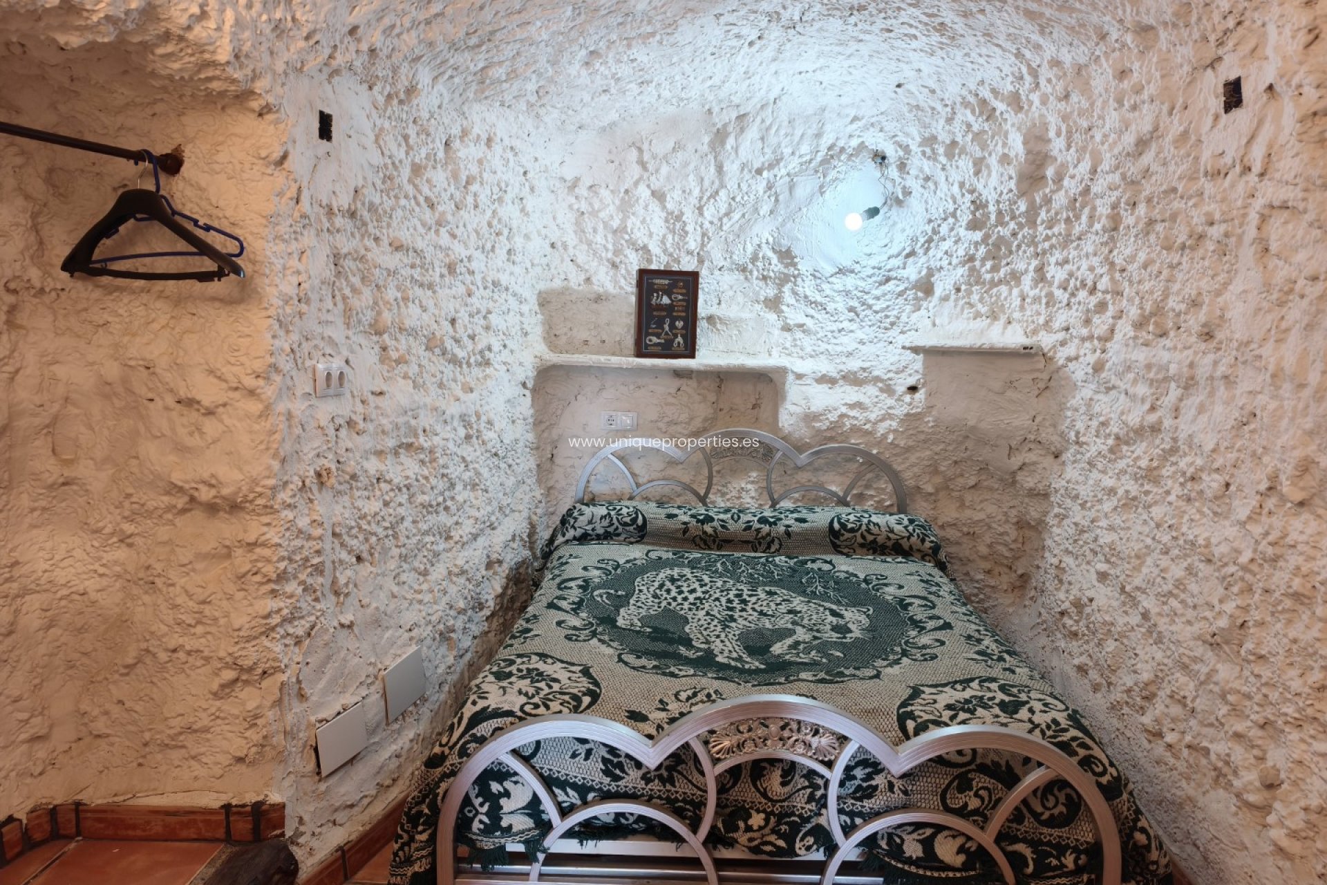 Reventa - Cave House -
Huescar