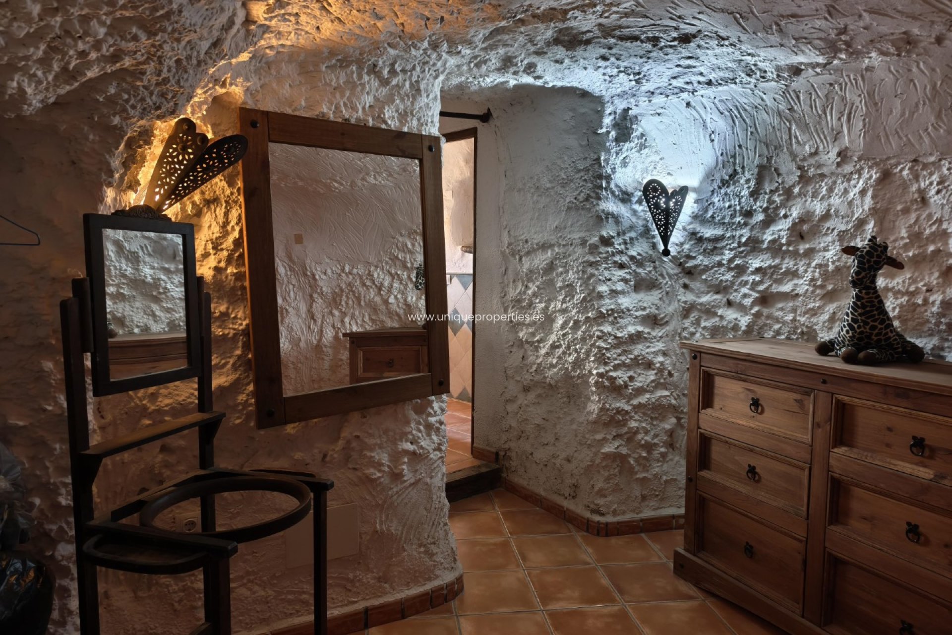 Reventa - Cave House -
Huescar