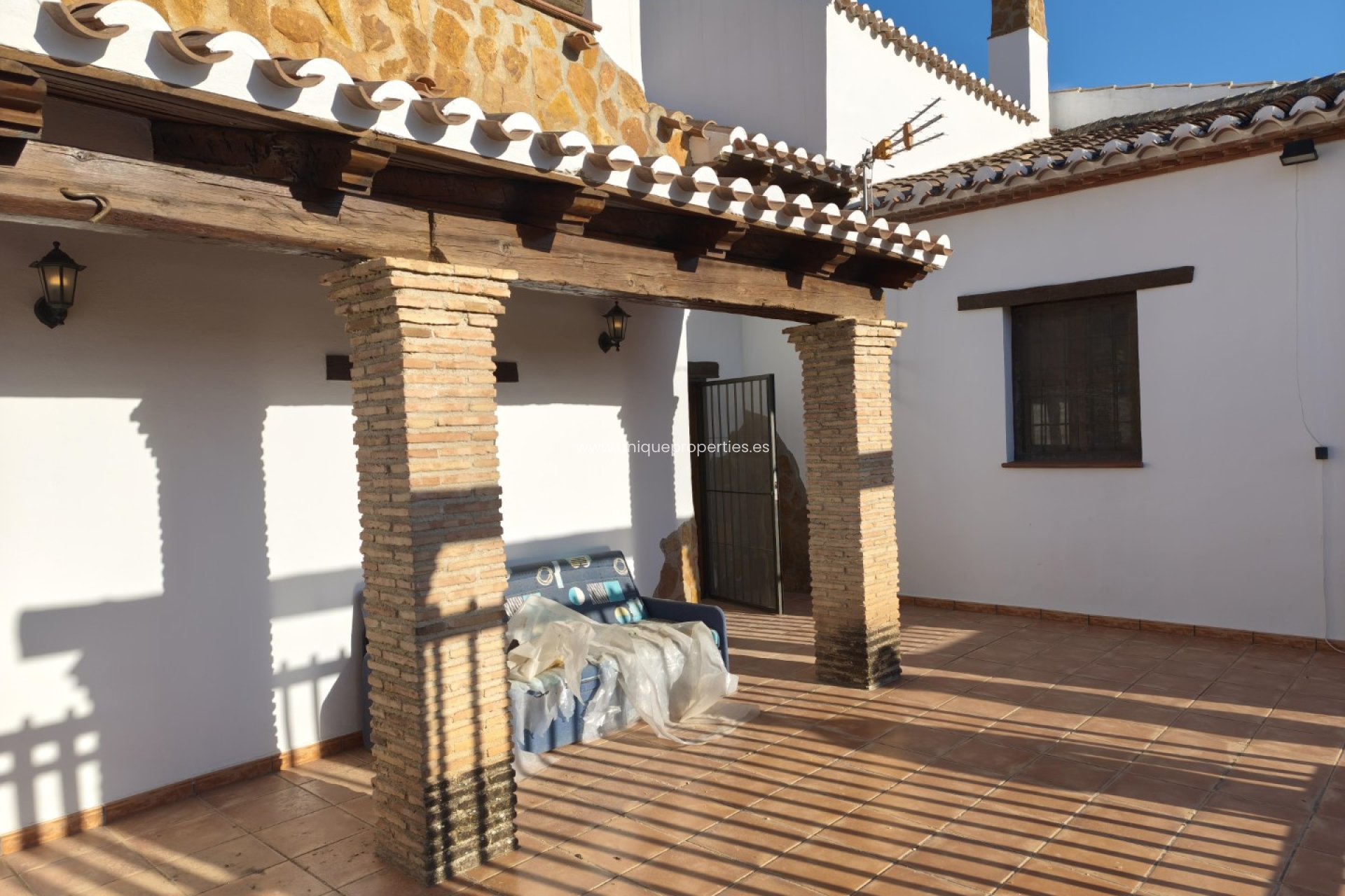 Reventa - Cave House -
Huescar