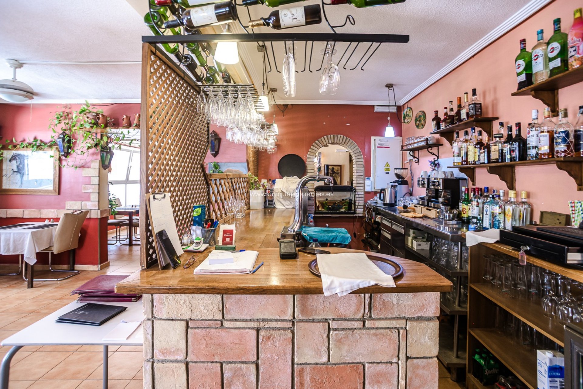 Reventa - Commercial Property -
Torrevieja - La Veleta