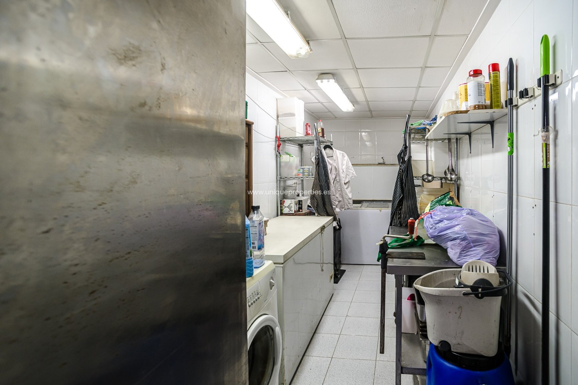 Reventa - Commercial Property -
Torrevieja - La Veleta