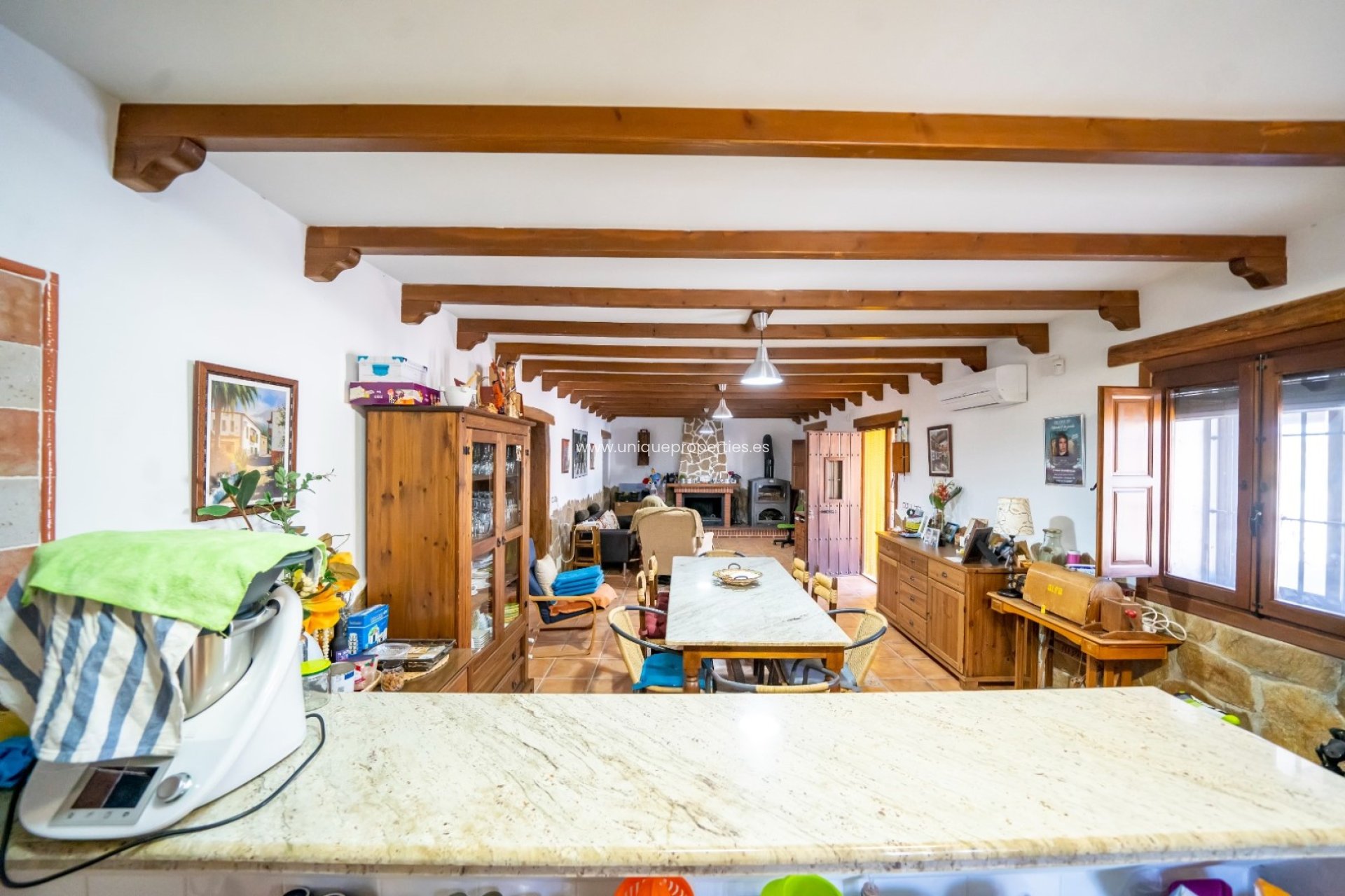 Reventa - Cortijo -
Cantoria