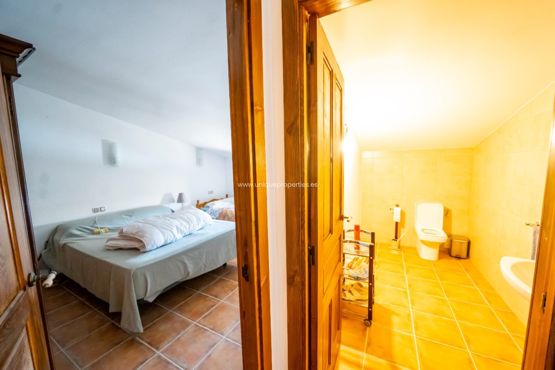 Reventa - Cortijo -
Cantoria