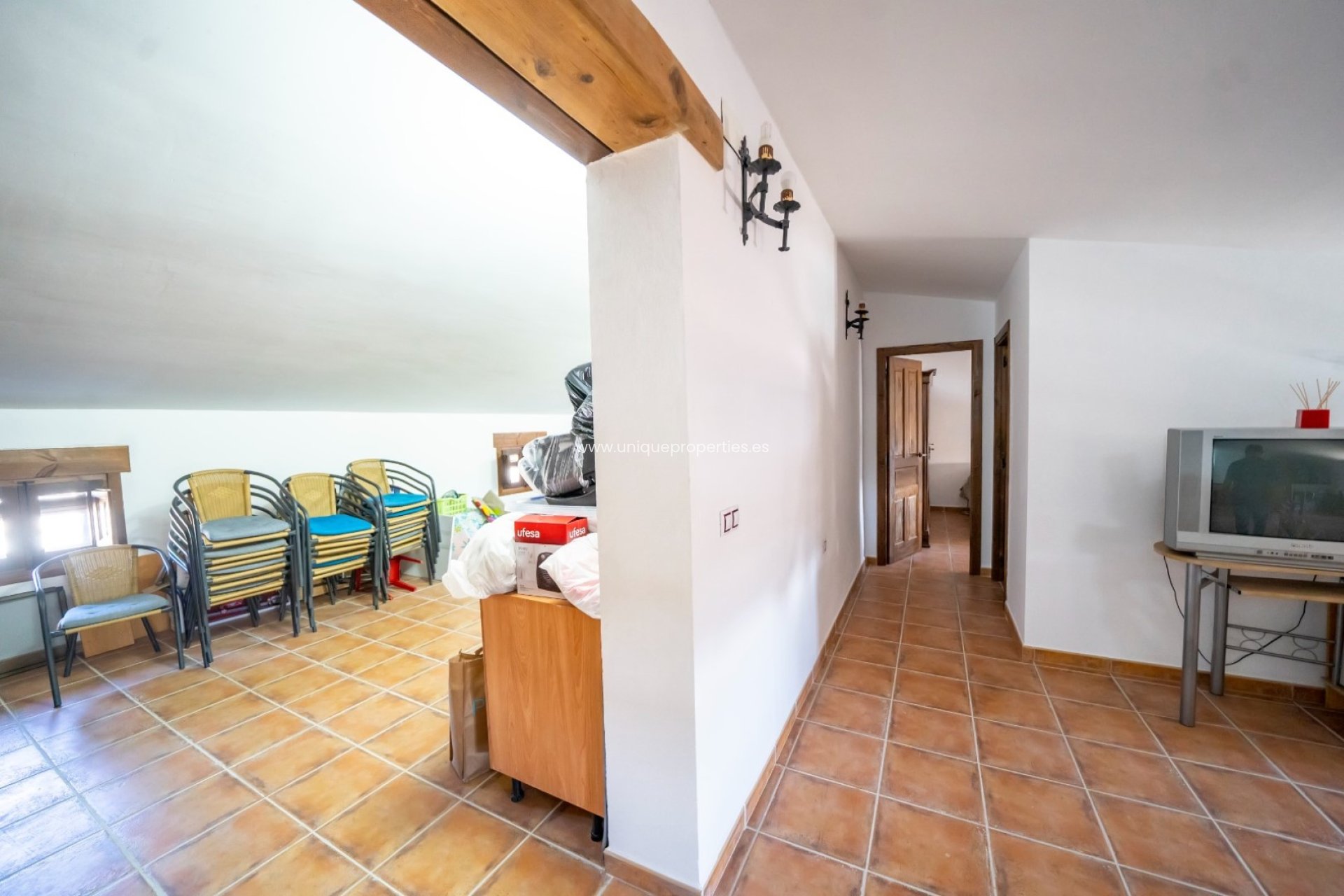 Reventa - Cortijo -
Cantoria