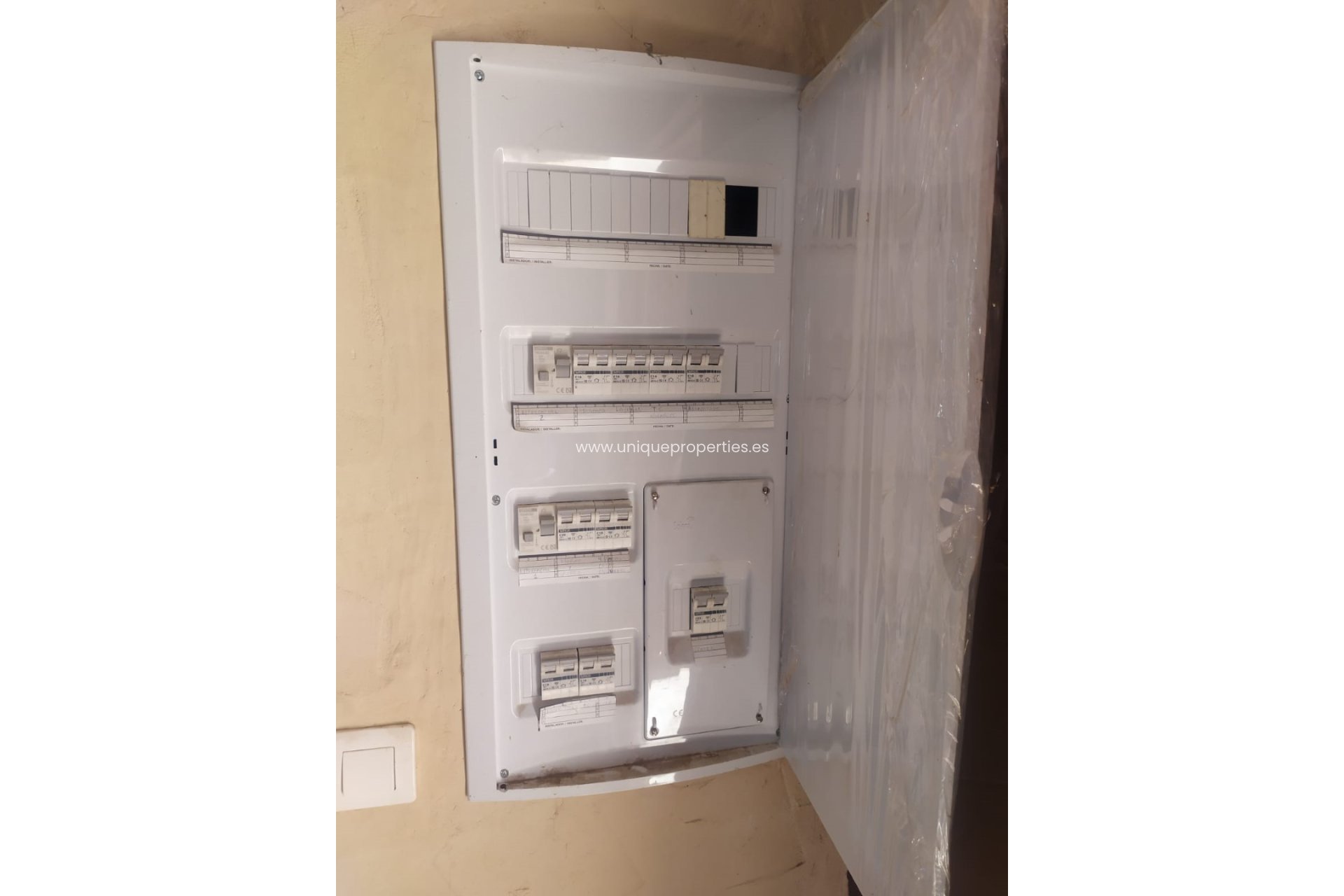 Reventa - Cortijo -
Guadix