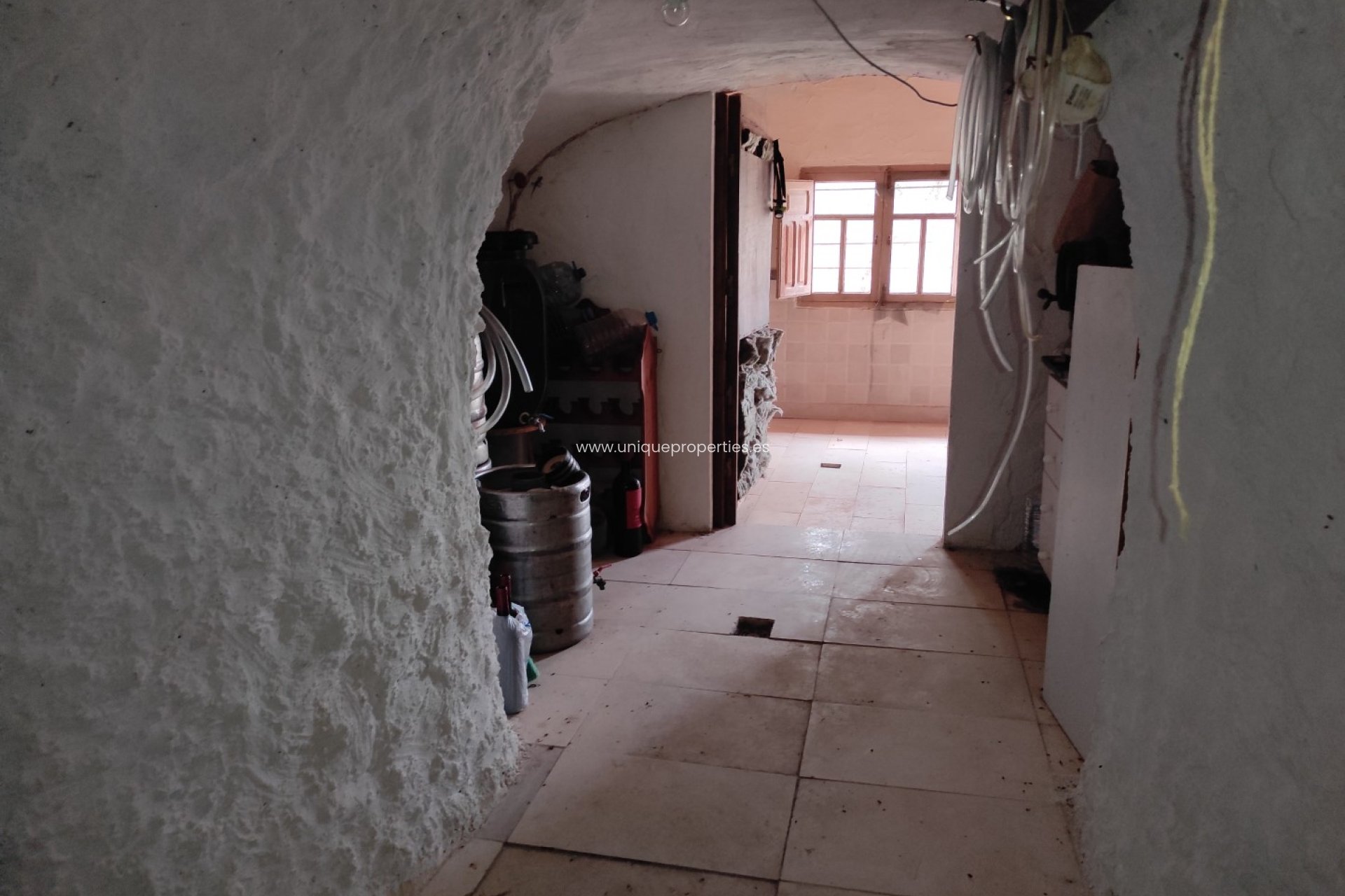 Reventa - Cortijo -
Lucar