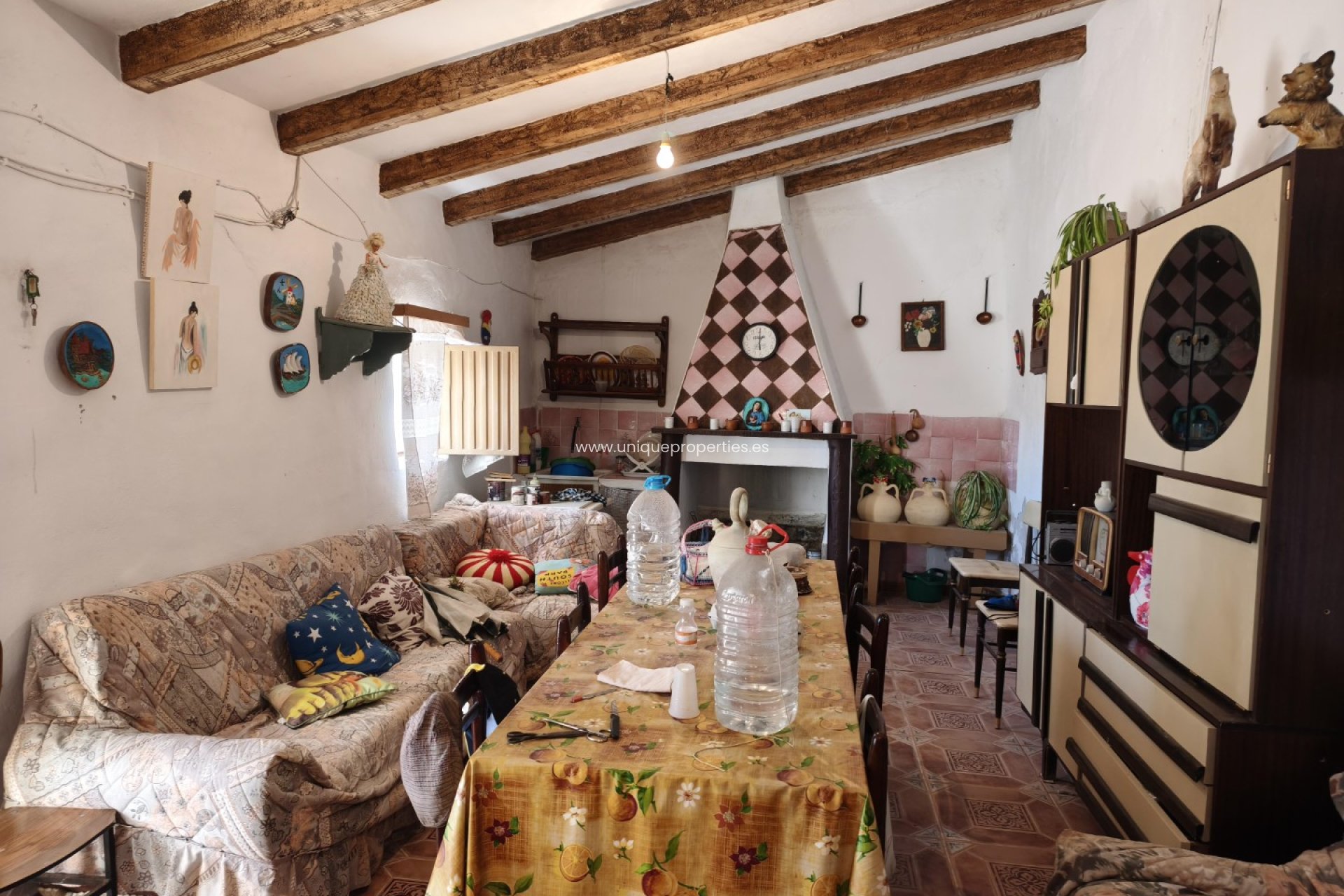 Reventa - Cortijo -
Somontin