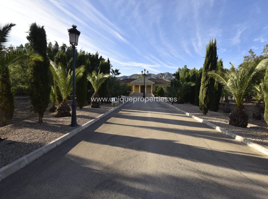 Reventa - Country Property/Finca -
La Matanza