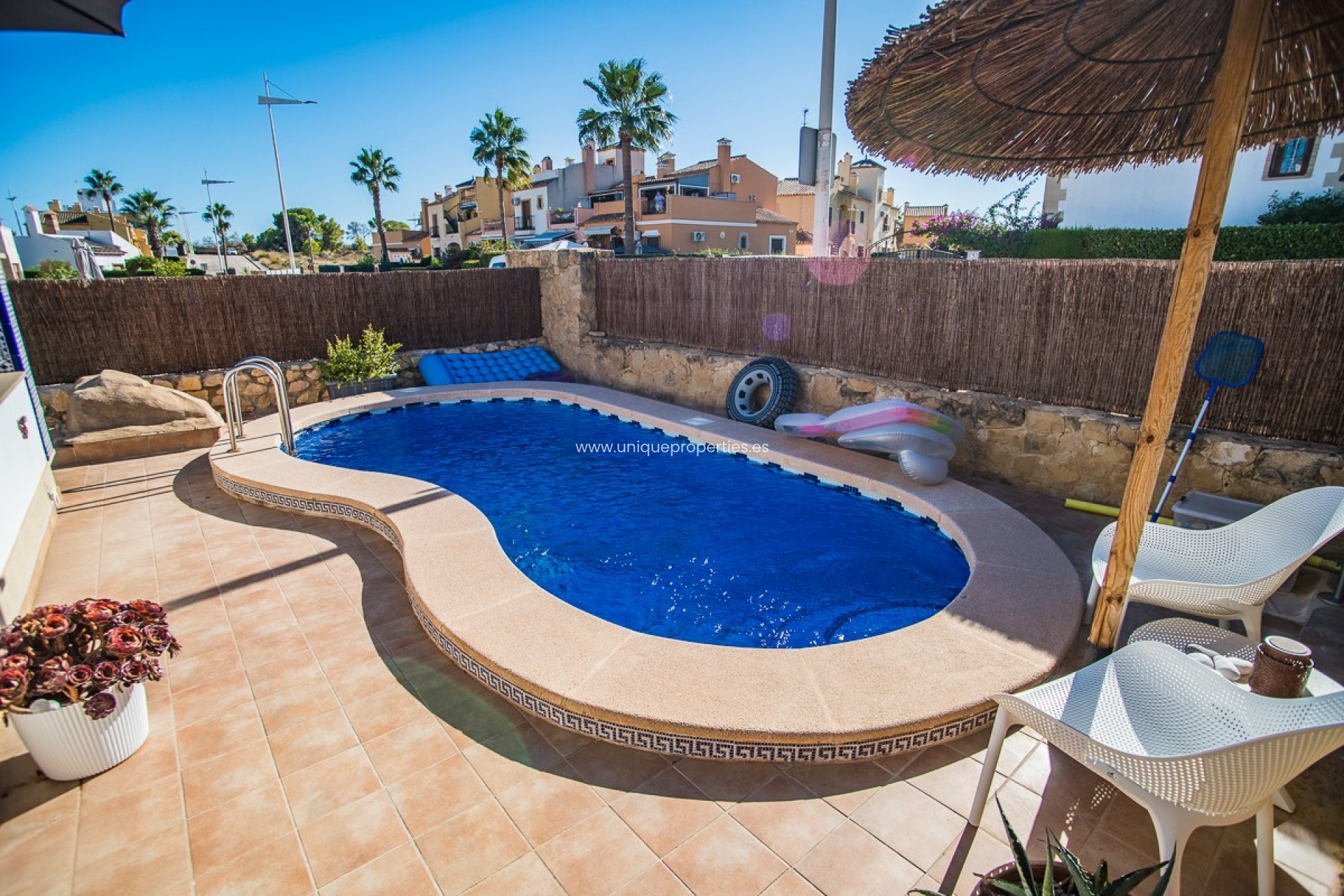 Reventa - House -
Algorfa - ALGORFA