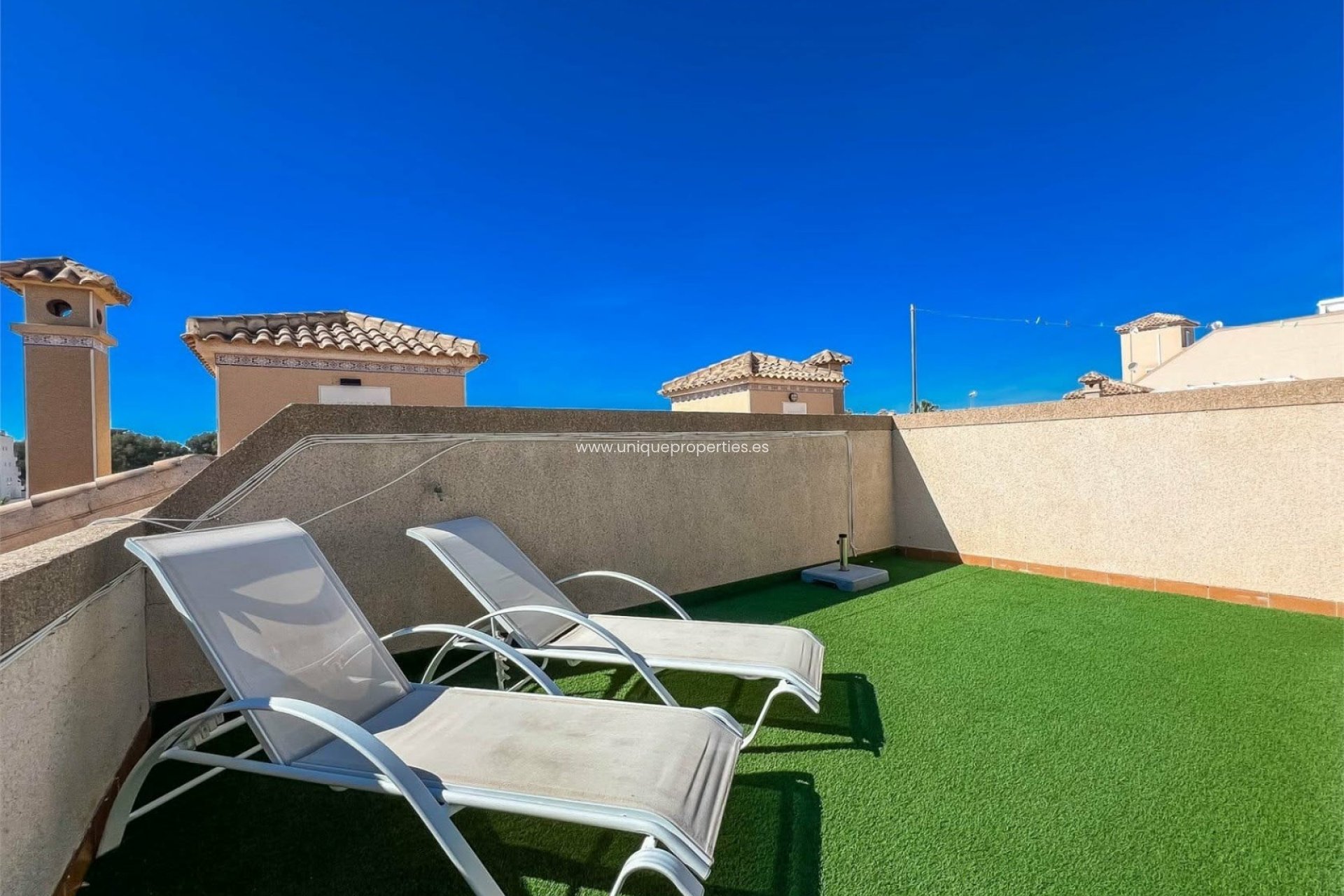 Reventa - House -
Orihuela Costa - Villamartin