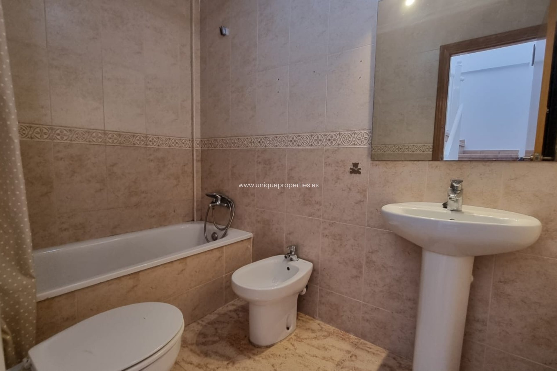 Reventa - House - Townhouse -
Orihuela Costa - Los Dolses