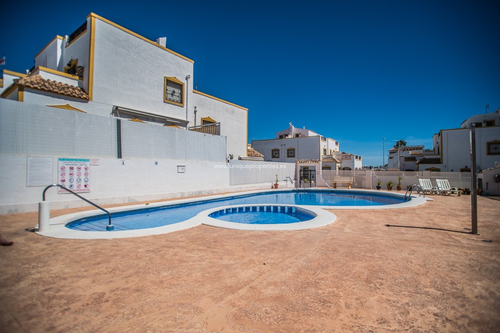 Reventa - House -
VISTABELLA GOLF - Entre Naranjos