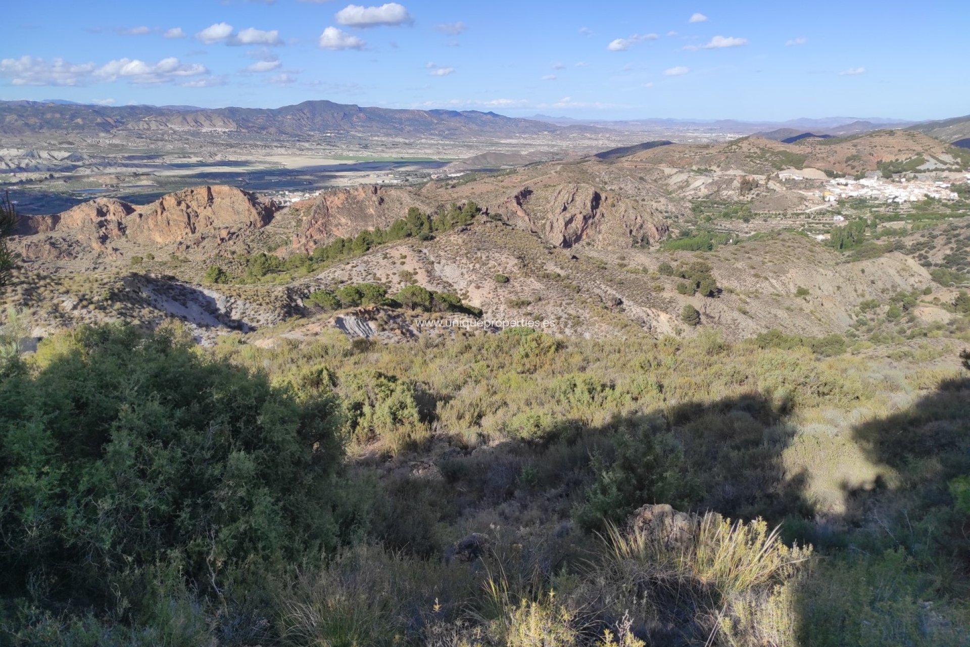 Reventa - Land -
Bayarque