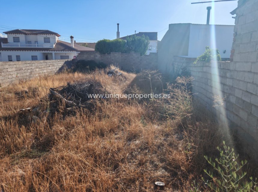 Reventa - Land -
Cortes de Baza