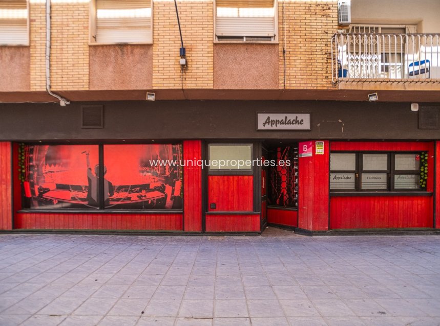 Reventa - Local -
San Javier - Santiago de la Ribera
