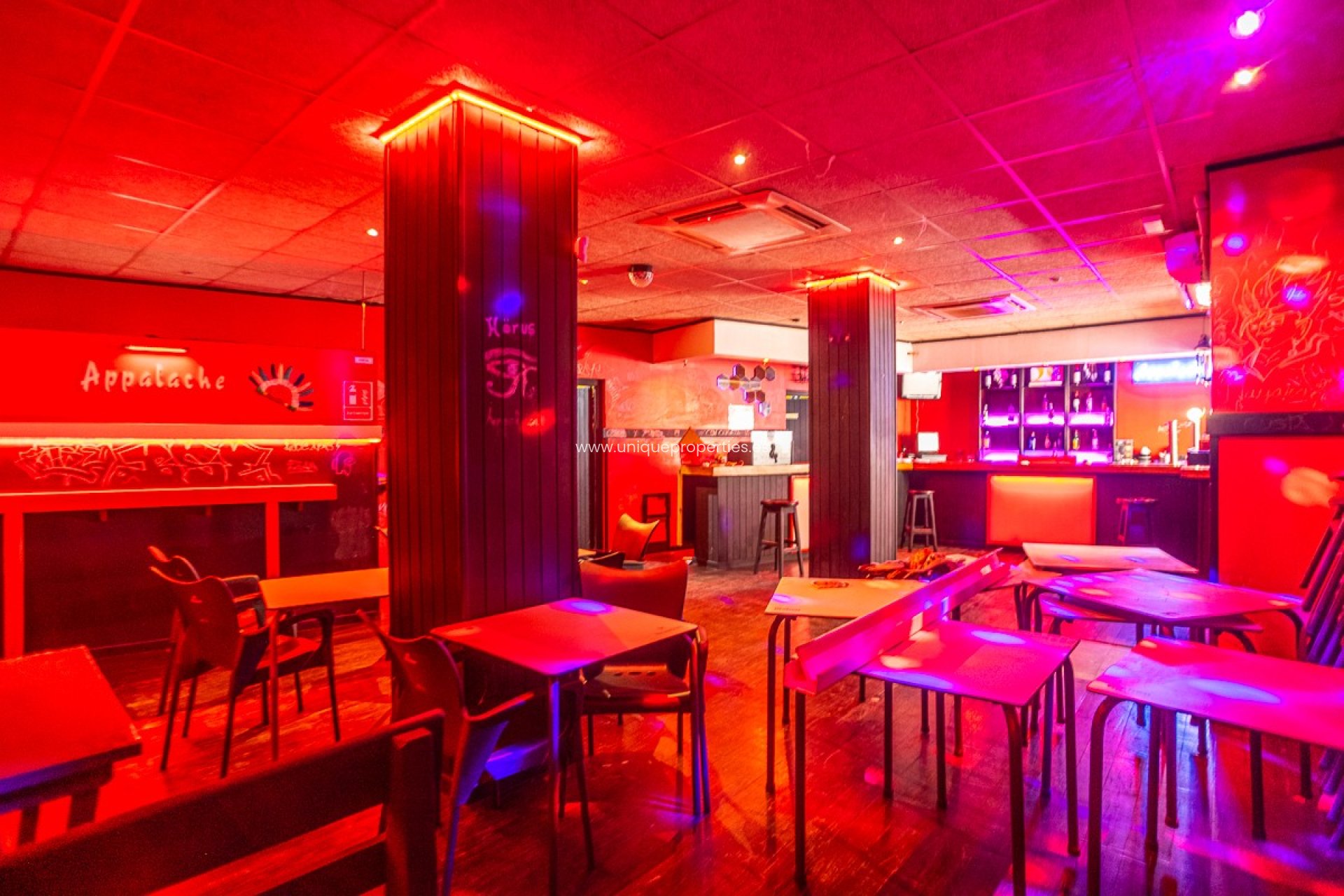 Reventa - Local -
San Javier - Santiago de la Ribera