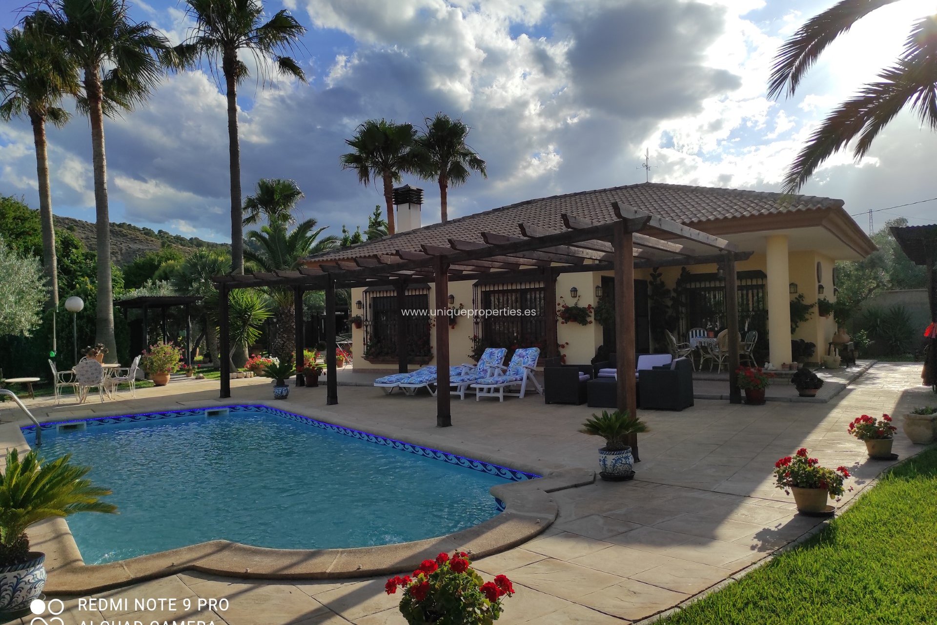 Reventa - Villa -
Armuna de Almanzora