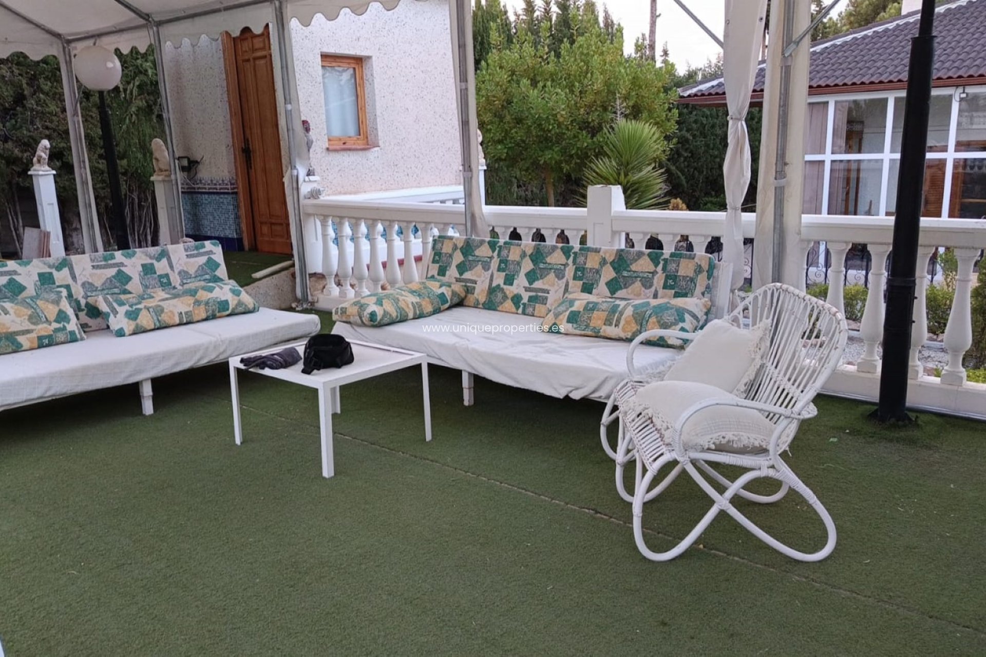 Reventa - Villa -
Cullar de Baza