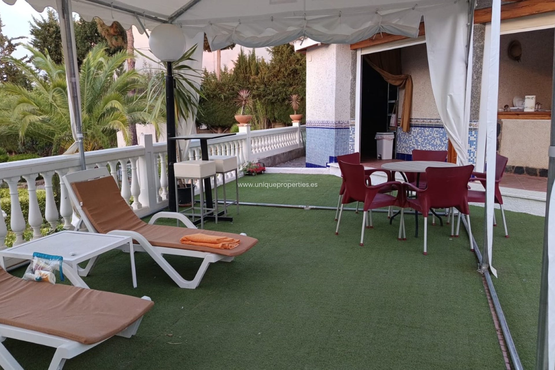 Reventa - Villa -
Cullar de Baza