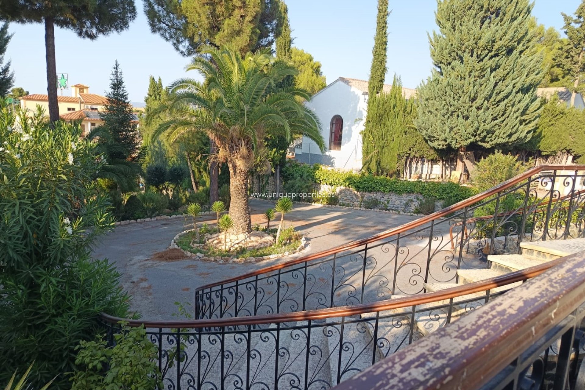 Reventa - Villa -
Cullar de Baza