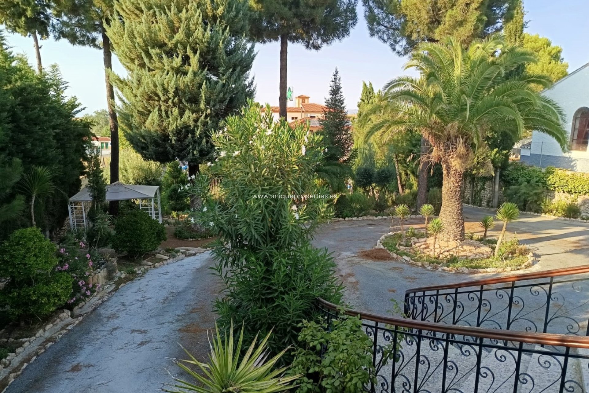 Reventa - Villa -
Cullar de Baza