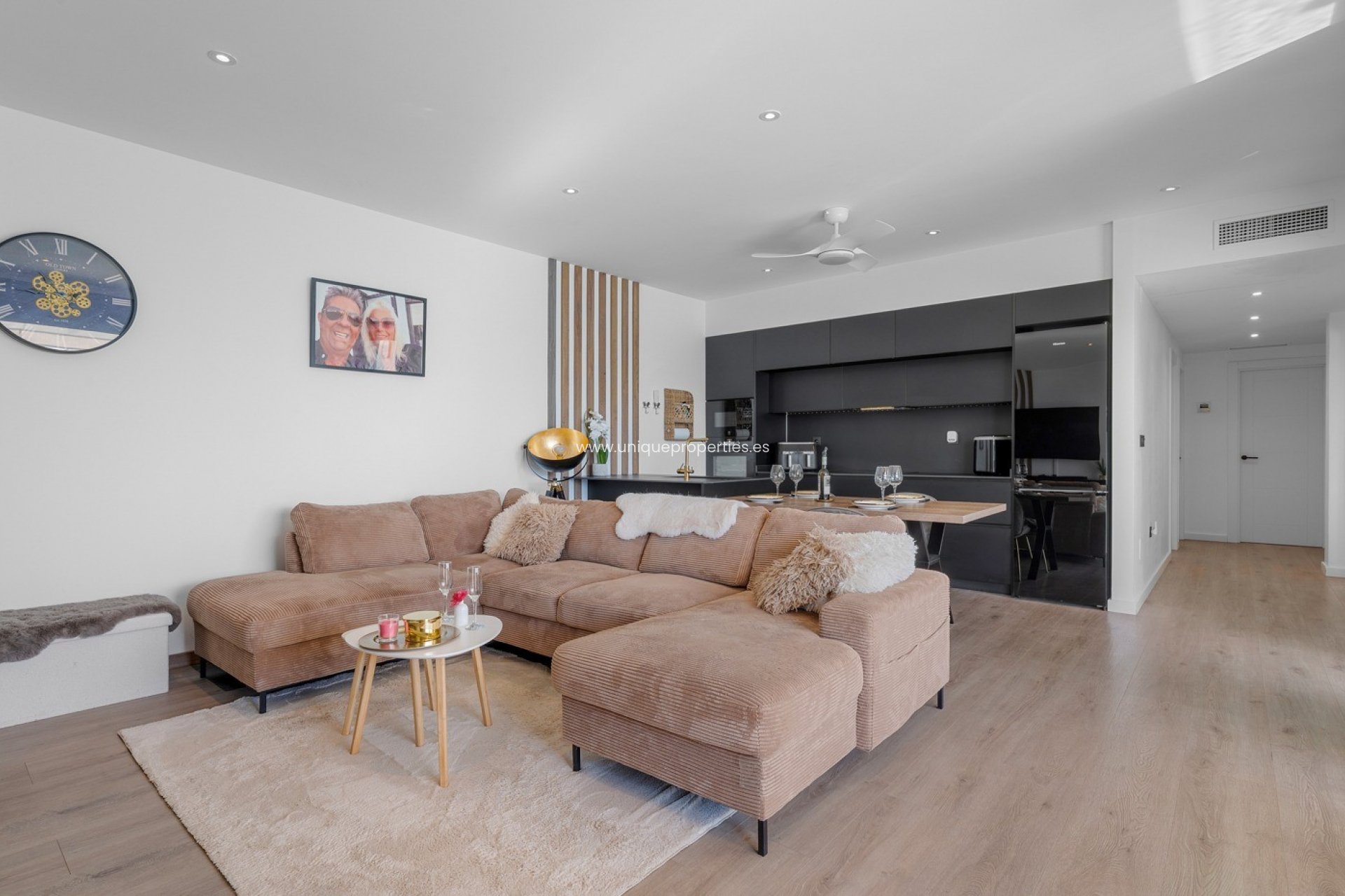 Reventa - Villa -
FORTUNA - LAS KALENDAS