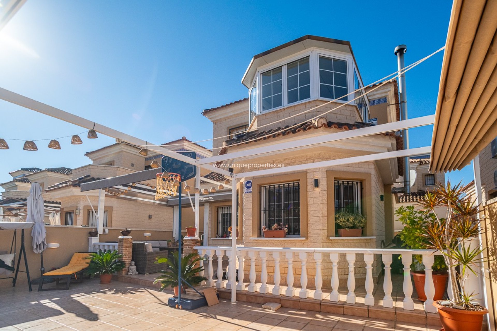 Reventa - Villa -
Guardamar del Segura - EL RASO