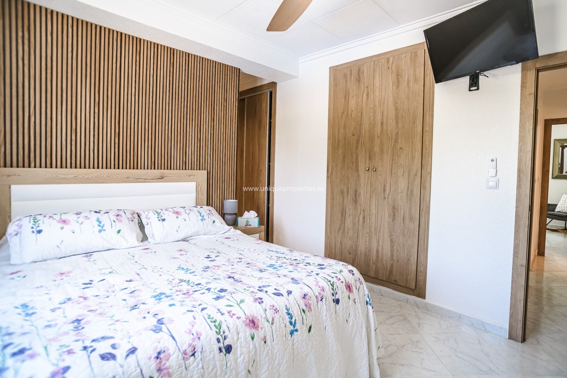 Reventa - Villa -
La Marina - LA MARINA