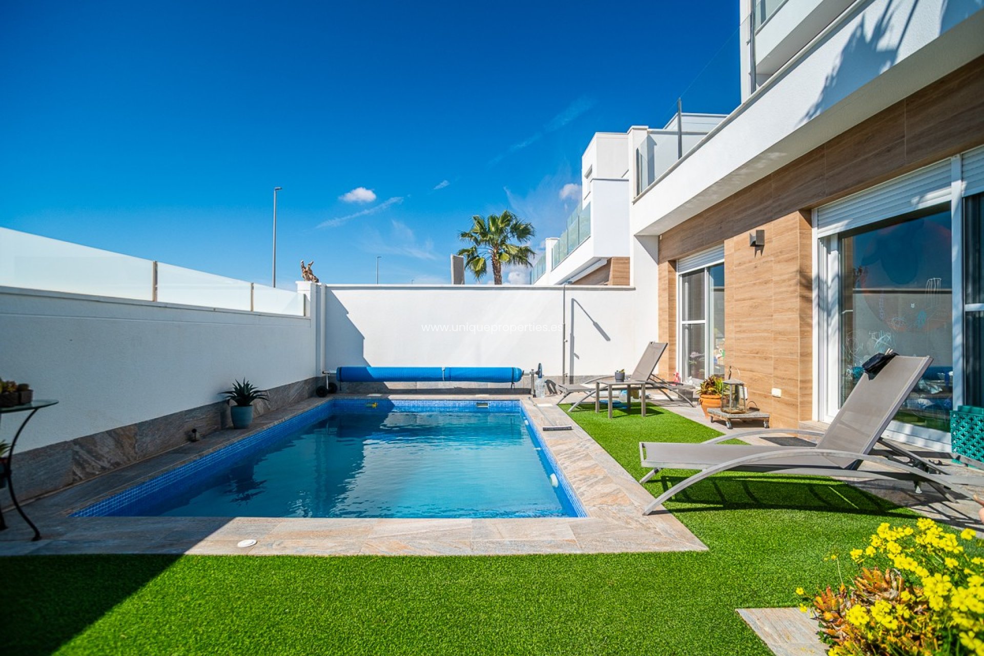 Reventa - Villa -
Pilar de la Horadada