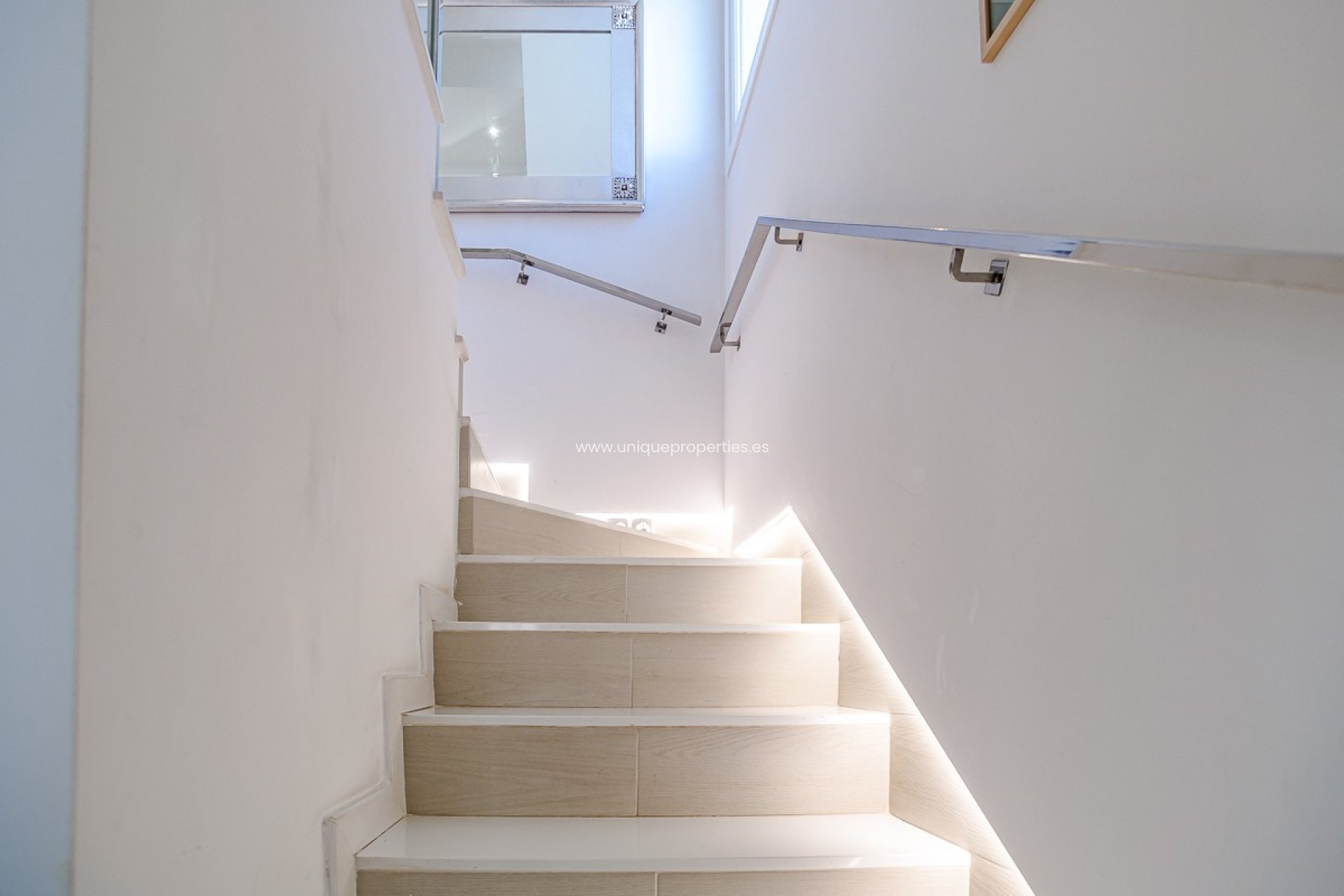 Reventa - Villa -
Pilar de la Horadada