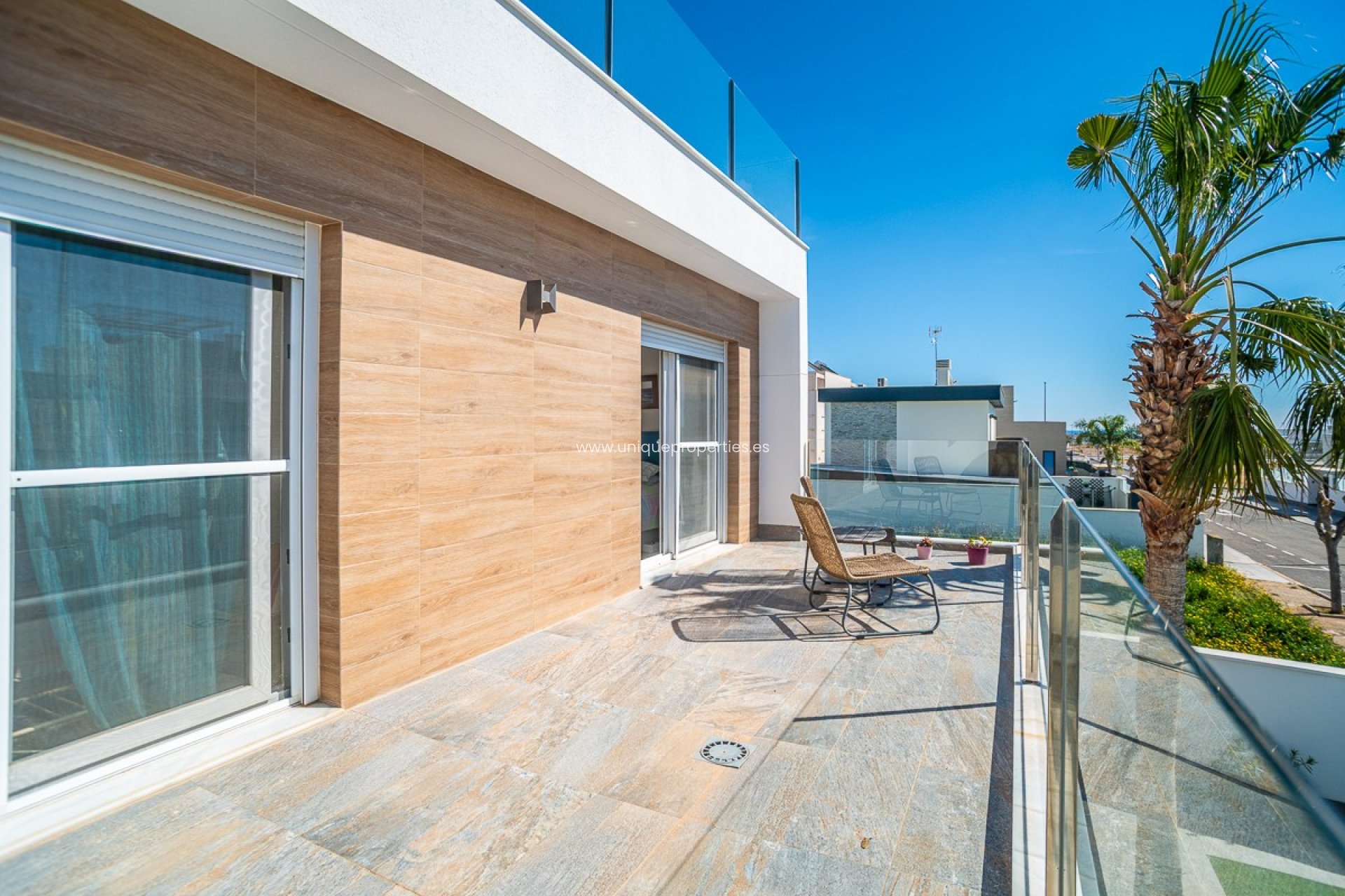 Reventa - Villa -
Pilar de la Horadada