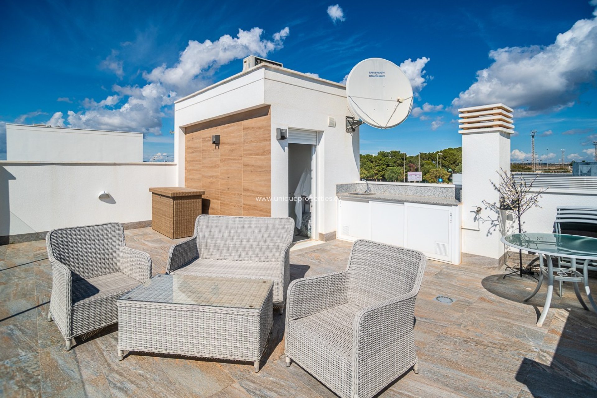 Reventa - Villa -
Pilar de la Horadada