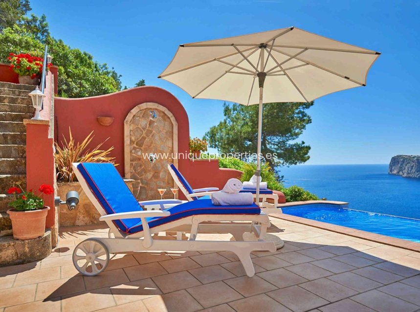 Reventa - Villa -
Port d'Andratx - Andratx