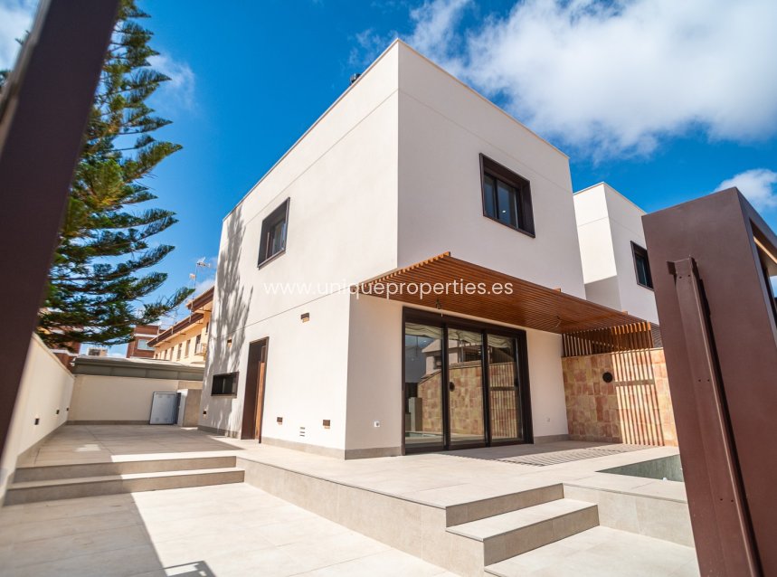 Reventa - Villa -
San Javier - Santiago de la Ribera