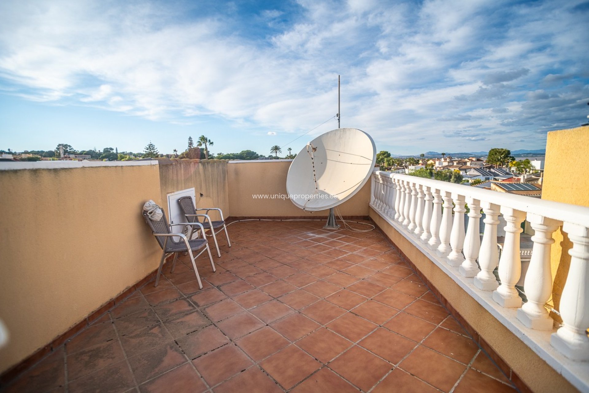 Reventa - Villa -
Torrevieja - LOS BALCONES - LOS ALTOS