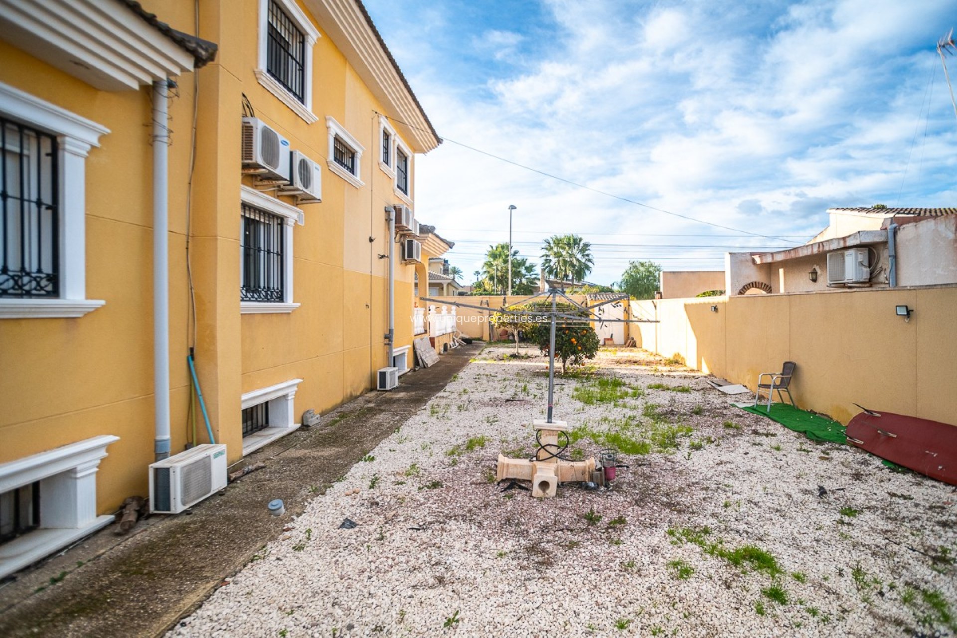 Reventa - Villa -
Torrevieja - LOS BALCONES - LOS ALTOS