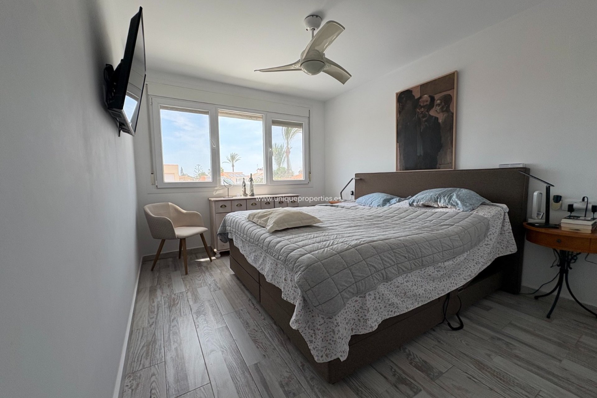 Reventa - Villa -
Torrevieja - Torreta - Florida