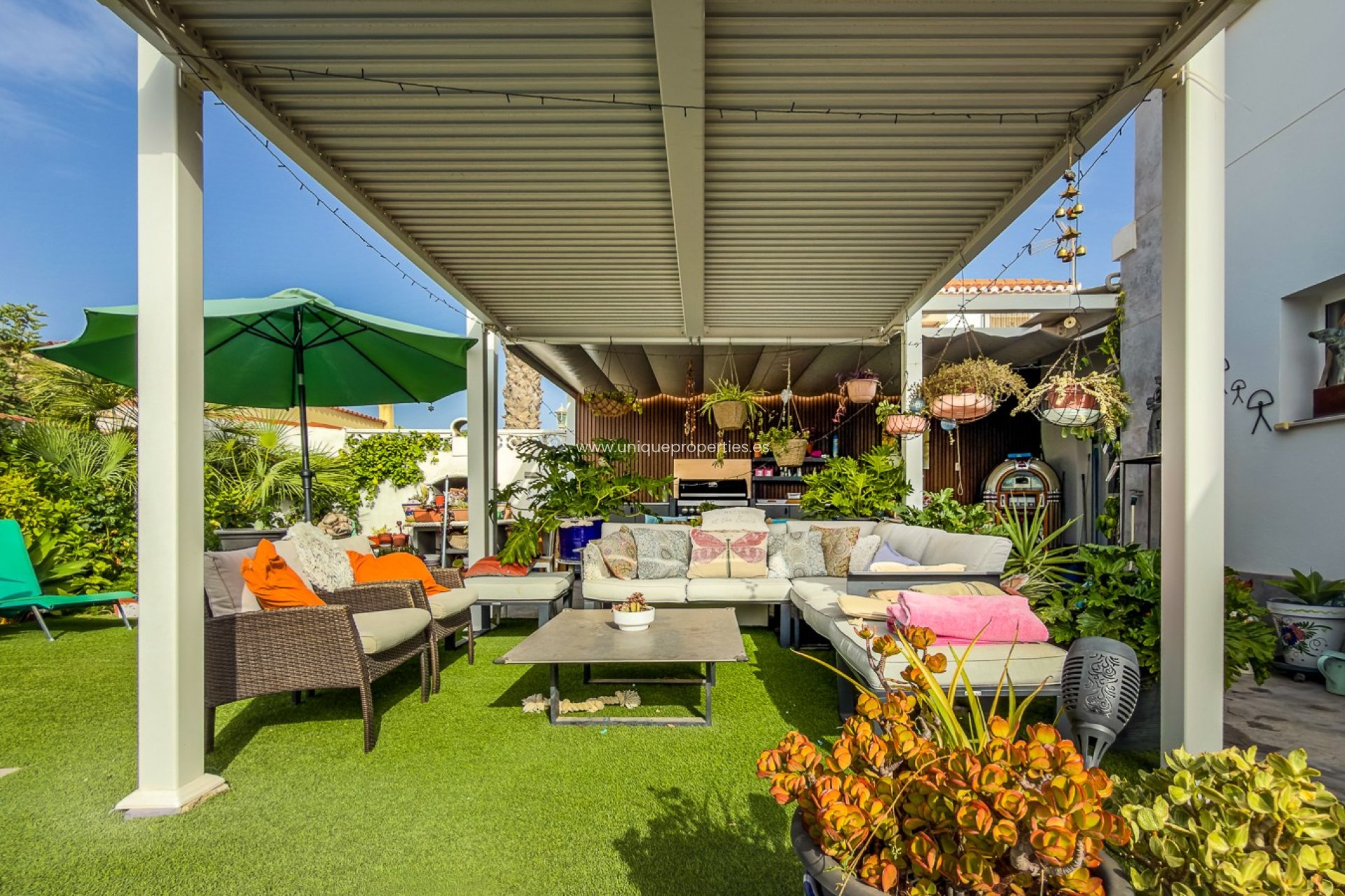 Reventa - Villa -
Torrevieja - Torreta - Florida