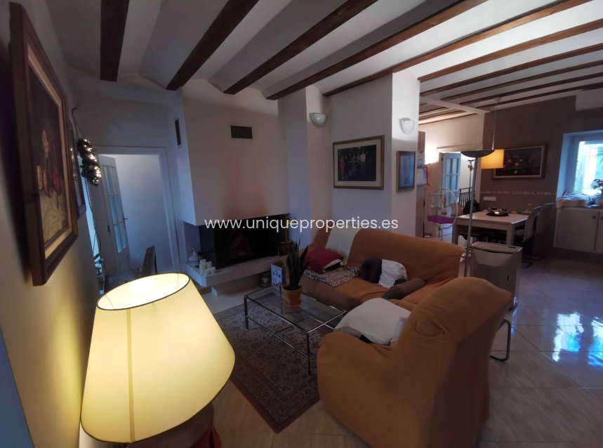 Reventa - Village House -
Albanchez