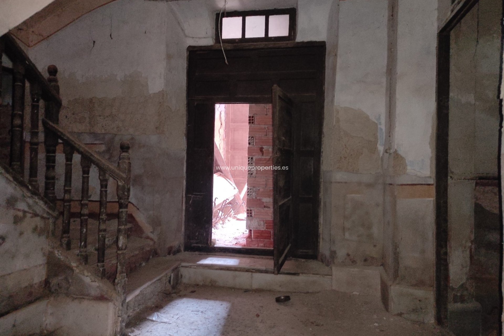 Reventa - Village House -
Caniles