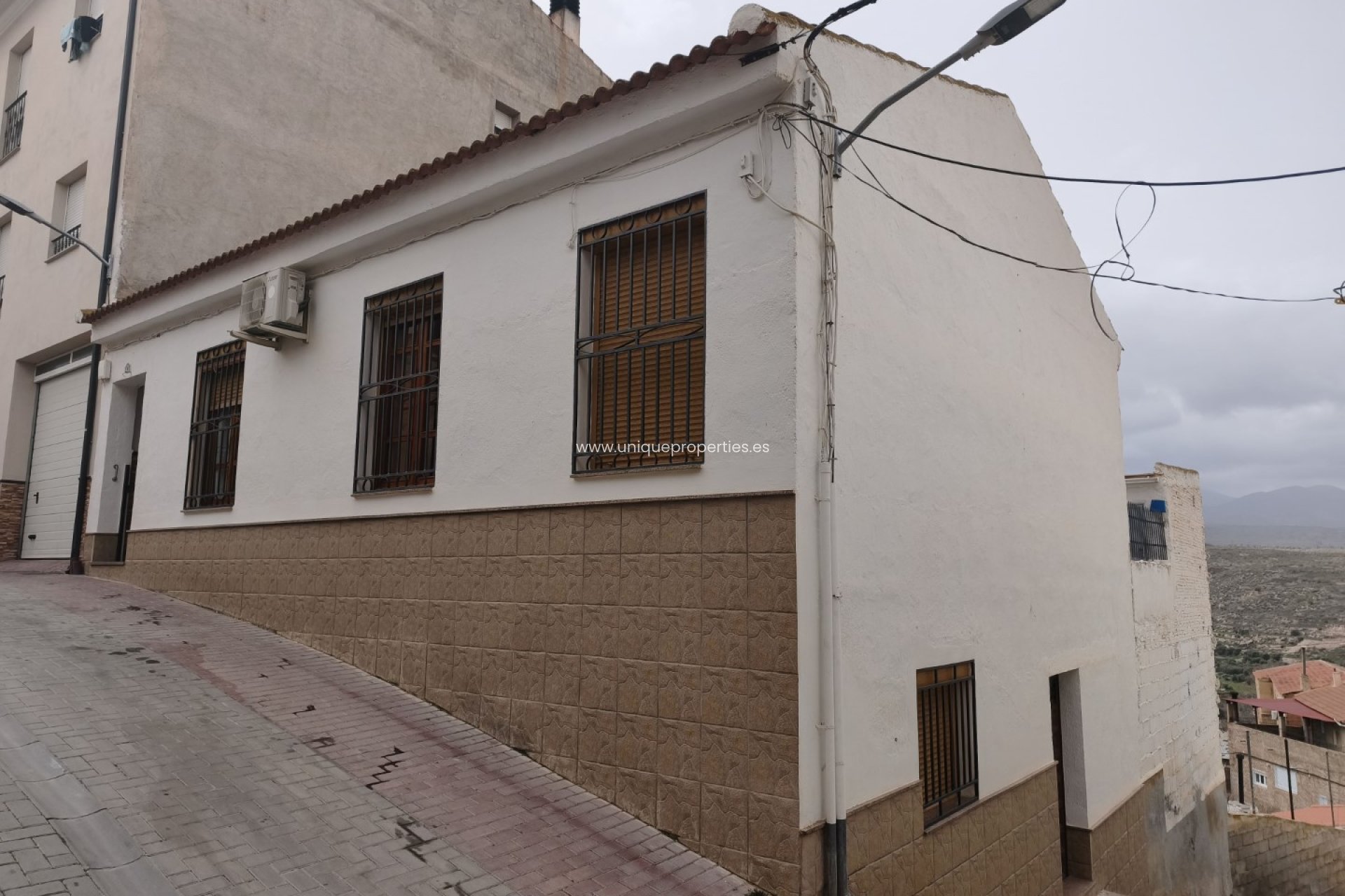 Reventa - Village House -
Caniles