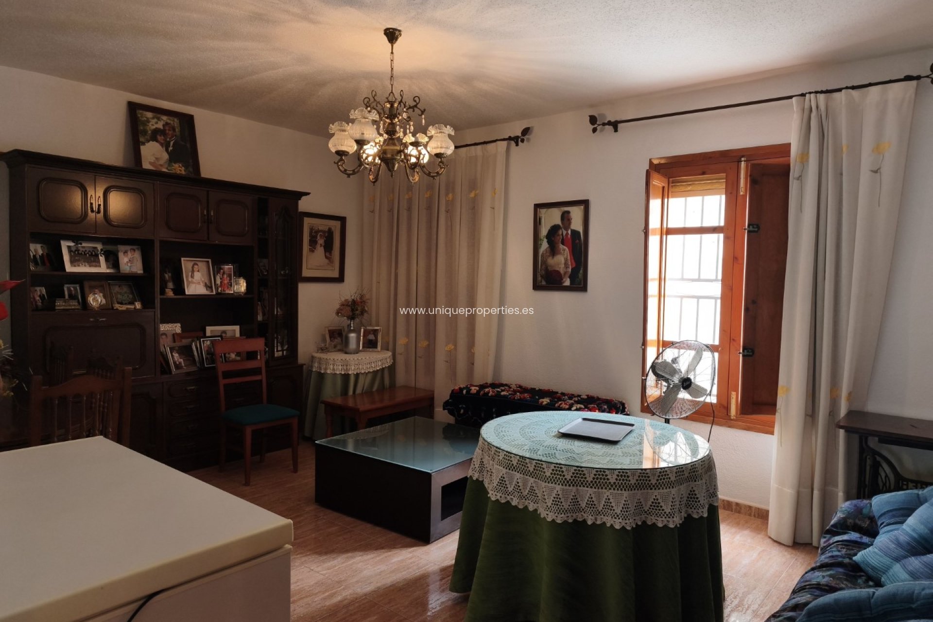 Reventa - Village House -
Caniles