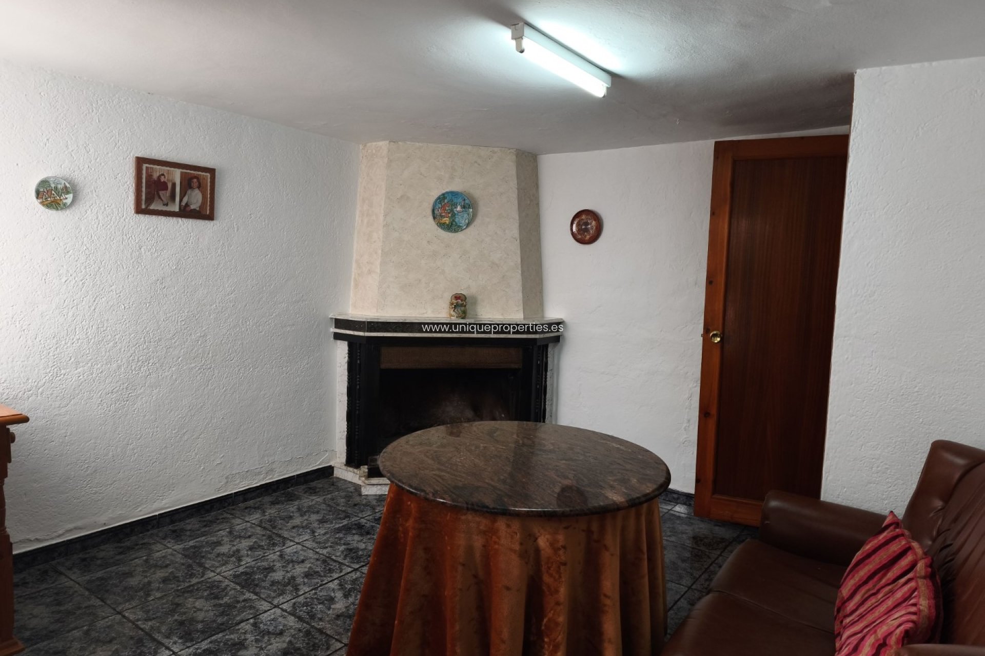 Reventa - Village House -
Caniles