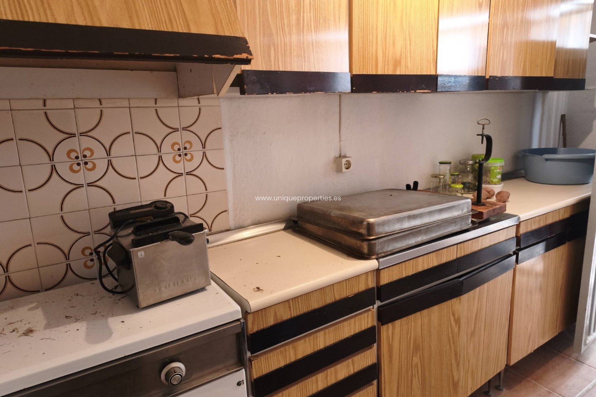 Reventa - Village House -
Caniles