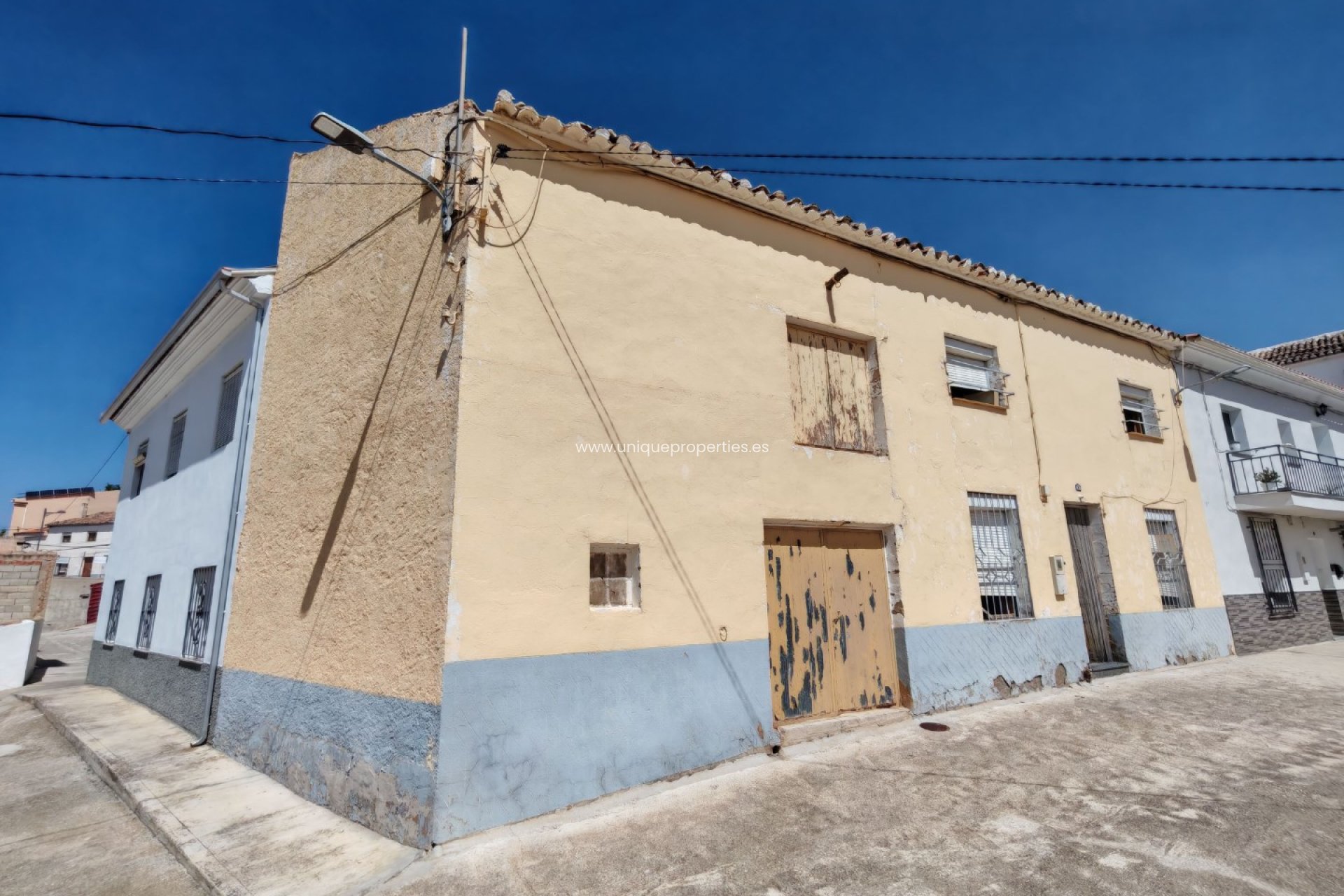 Reventa - Village House -
Caniles