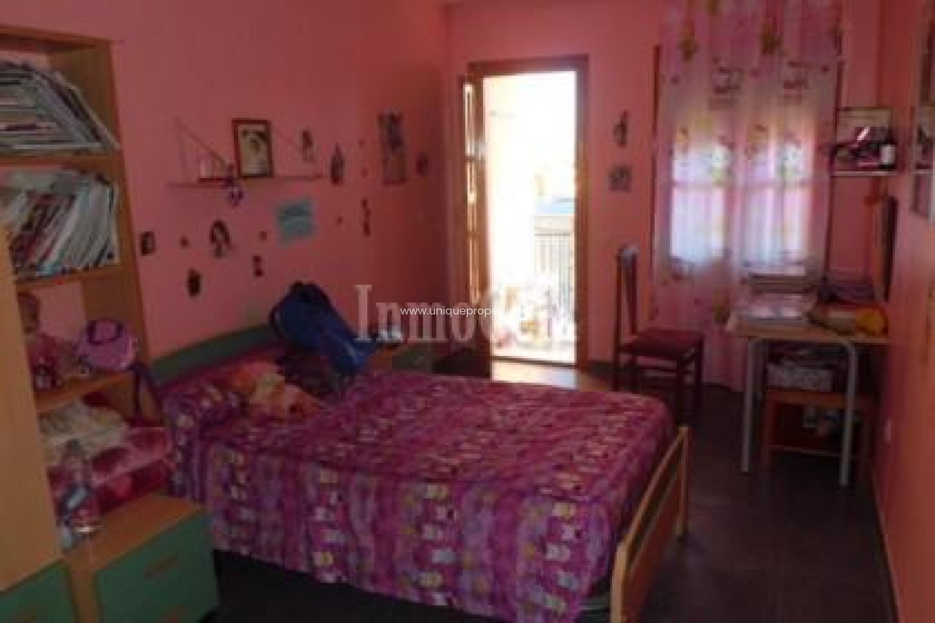 Reventa - Village House -
Cela